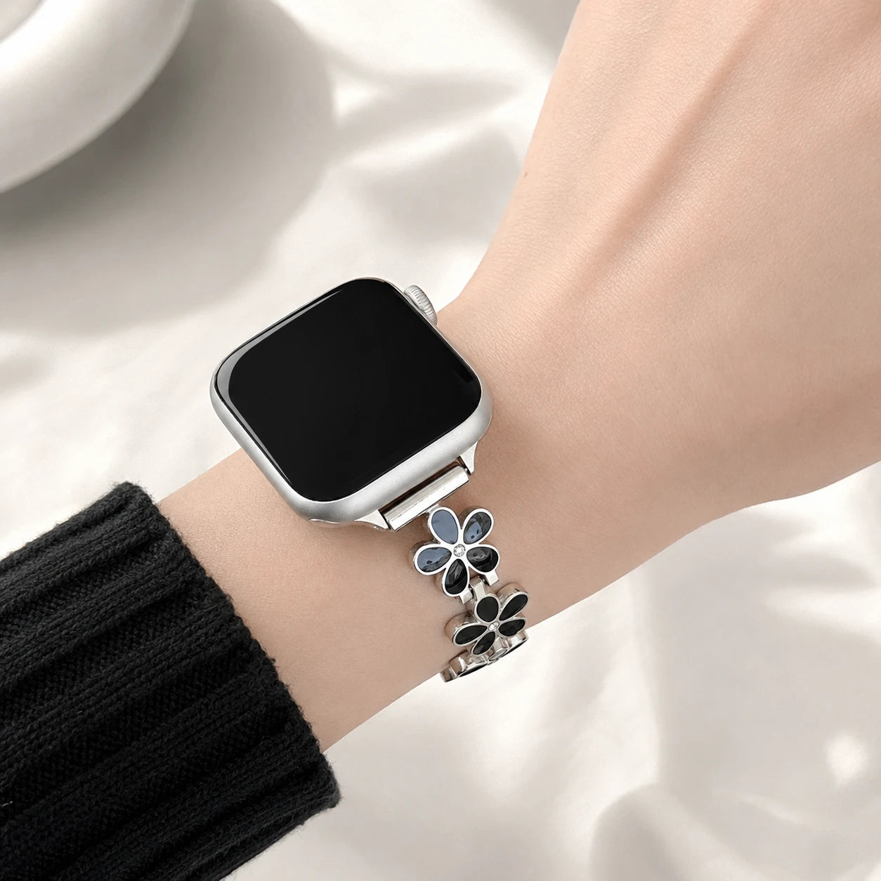 Bloom Enamel Flower Bracelet Band for Apple Watch